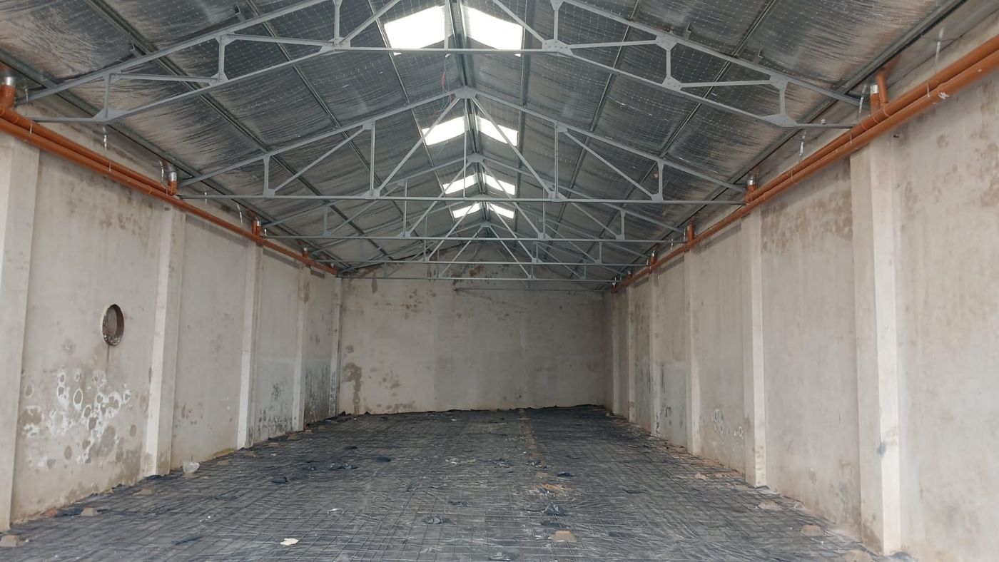 Nave industrial en obra